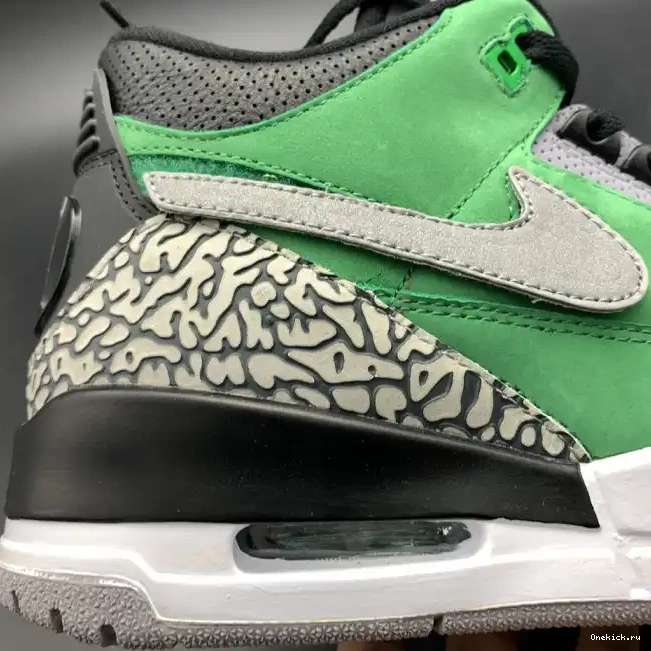 One Kick 3 Oregon shoes Retro Jordan Ducks AJ3 PE Tinker Air 867493 0703